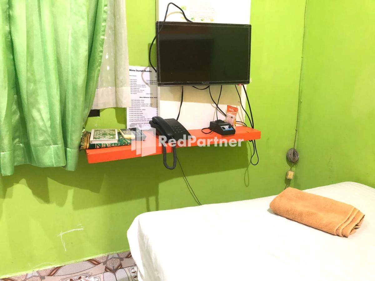 Seungit Syariah Inn Tebet Mitra Reddoorz Yakarta Exterior foto